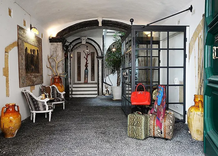 Palazzo Salapolis - Luxury Apartments