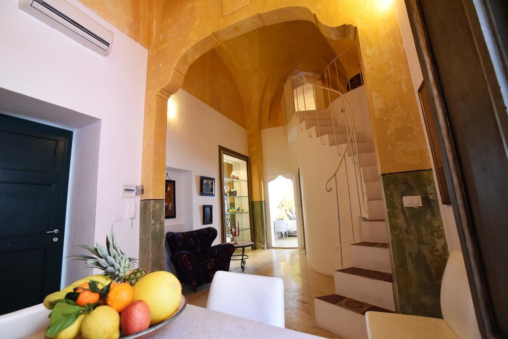 Palazzo Salapolis - Luxury Apartment
